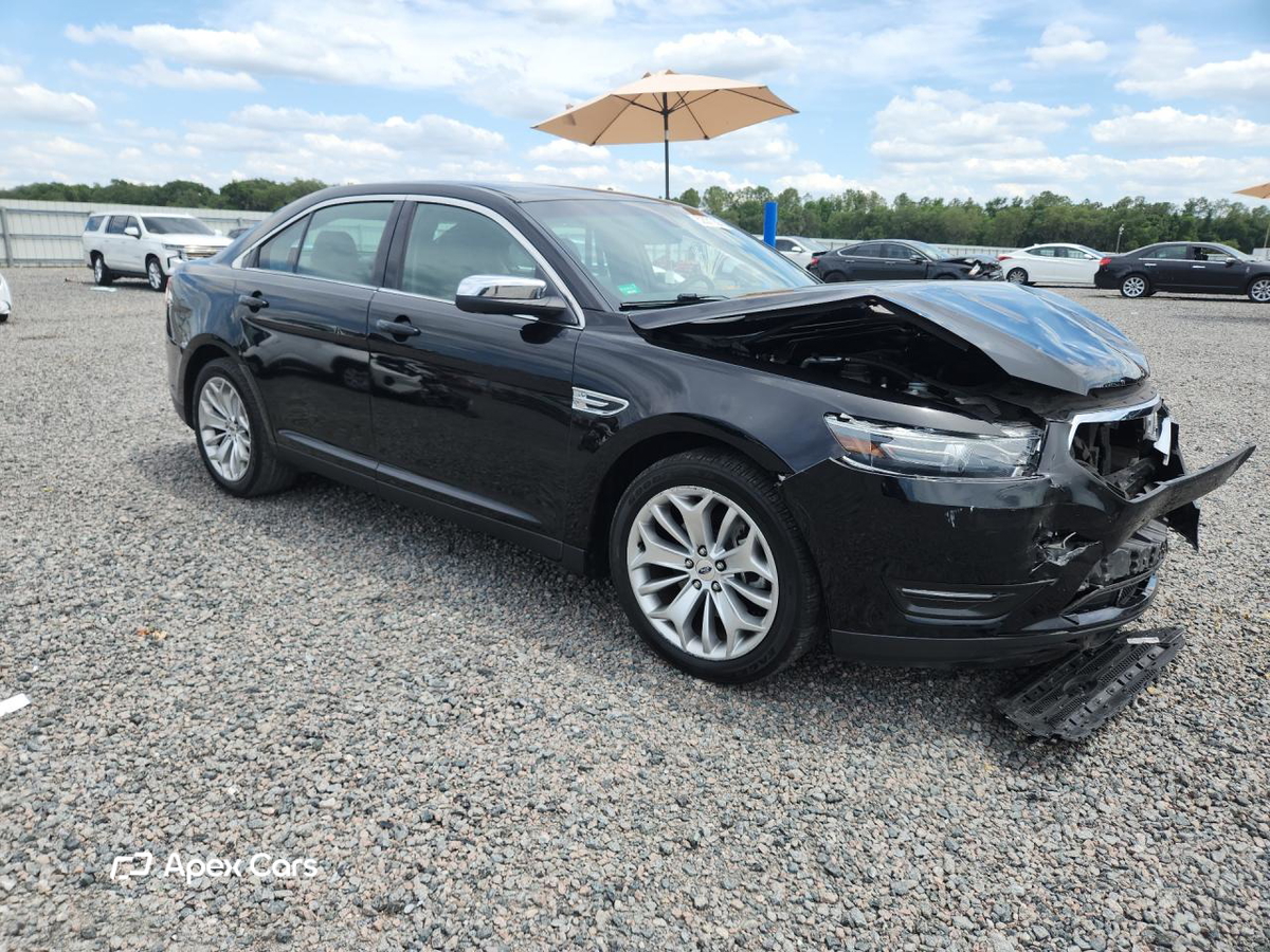 Ford Taurus 2016