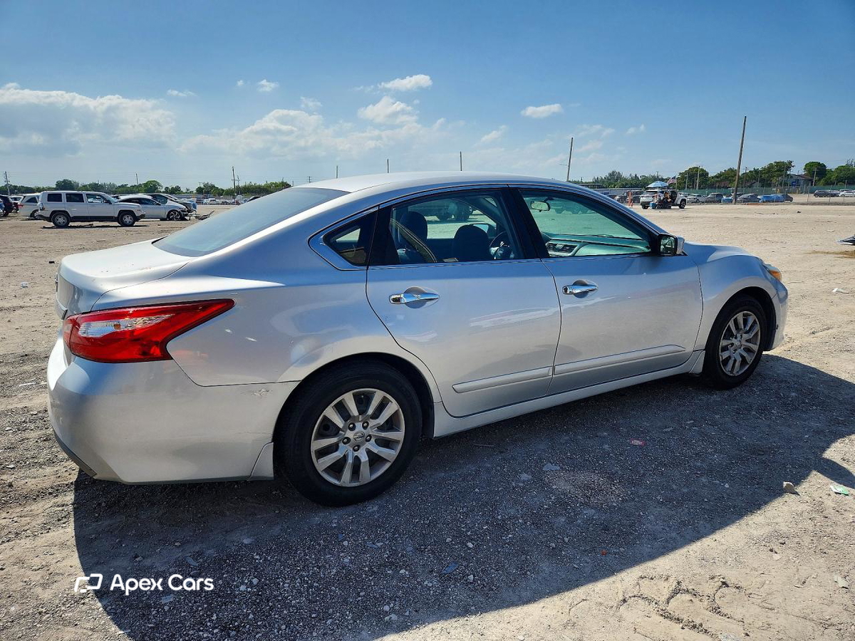 Nissan Altima 2016