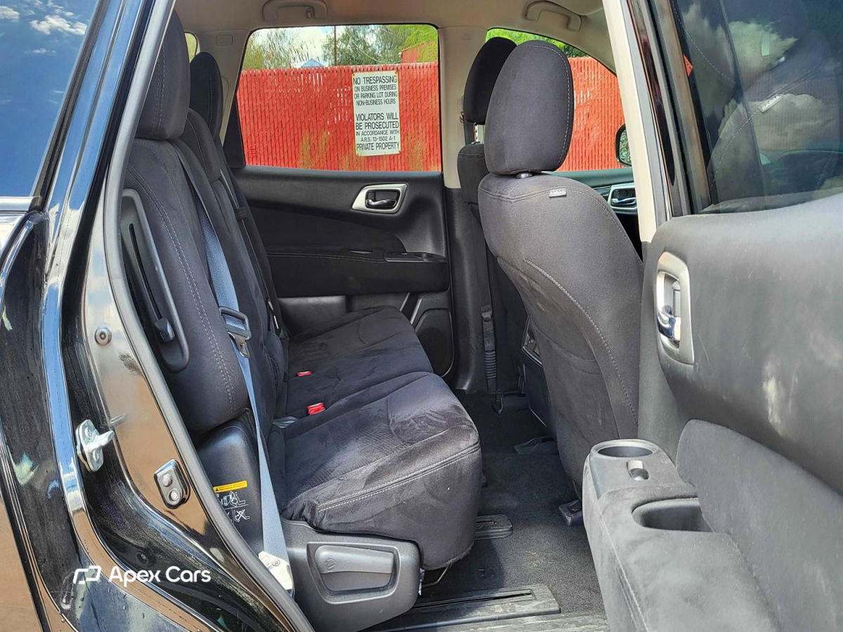 Nissan Pathfinder 2014