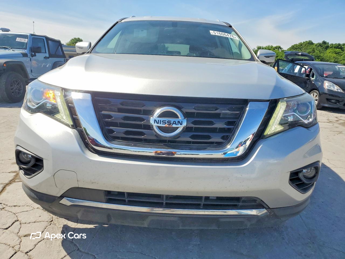 Nissan Pathfinder 2018