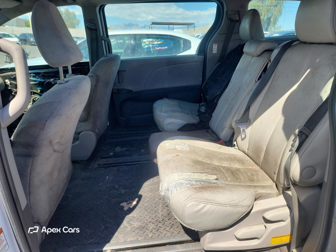 Toyota Sienna 2015