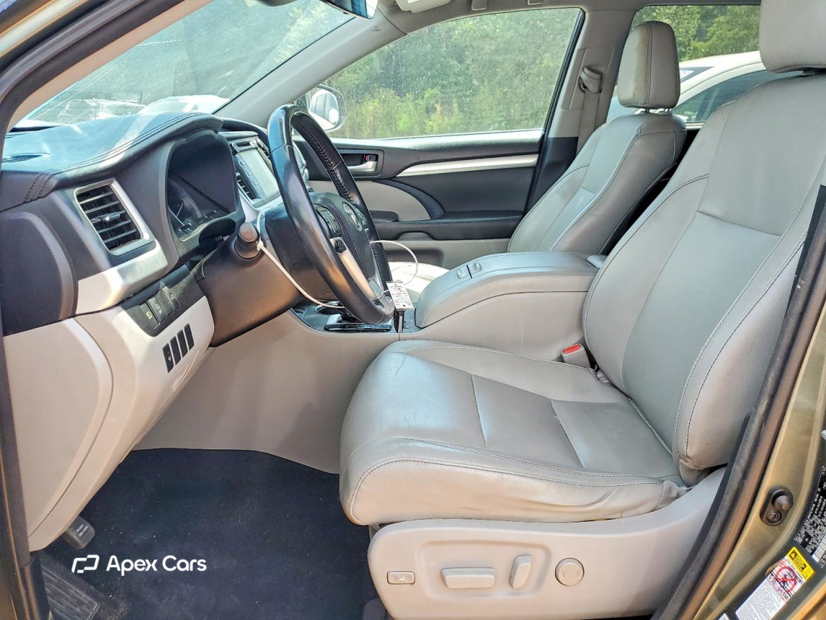 Toyota Highlander 2017