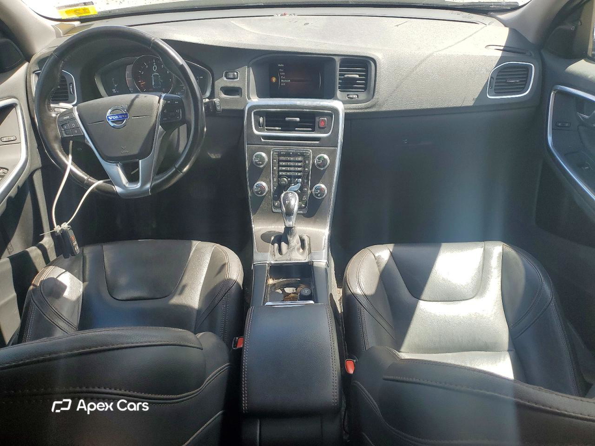 Volvo V60 2016