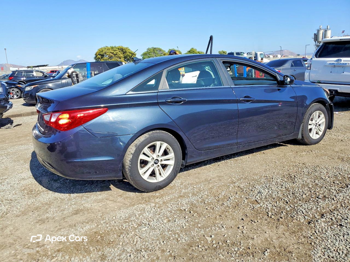 Hyundai Sonata 2012
