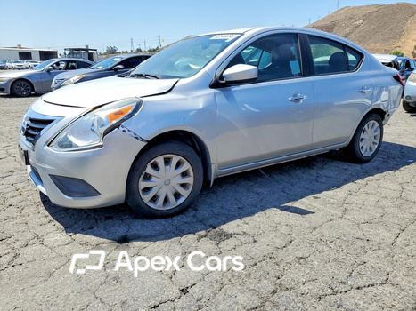 Nissan Versa 2017 - Image 1 of 12