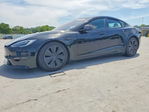 Tesla Model S 2021