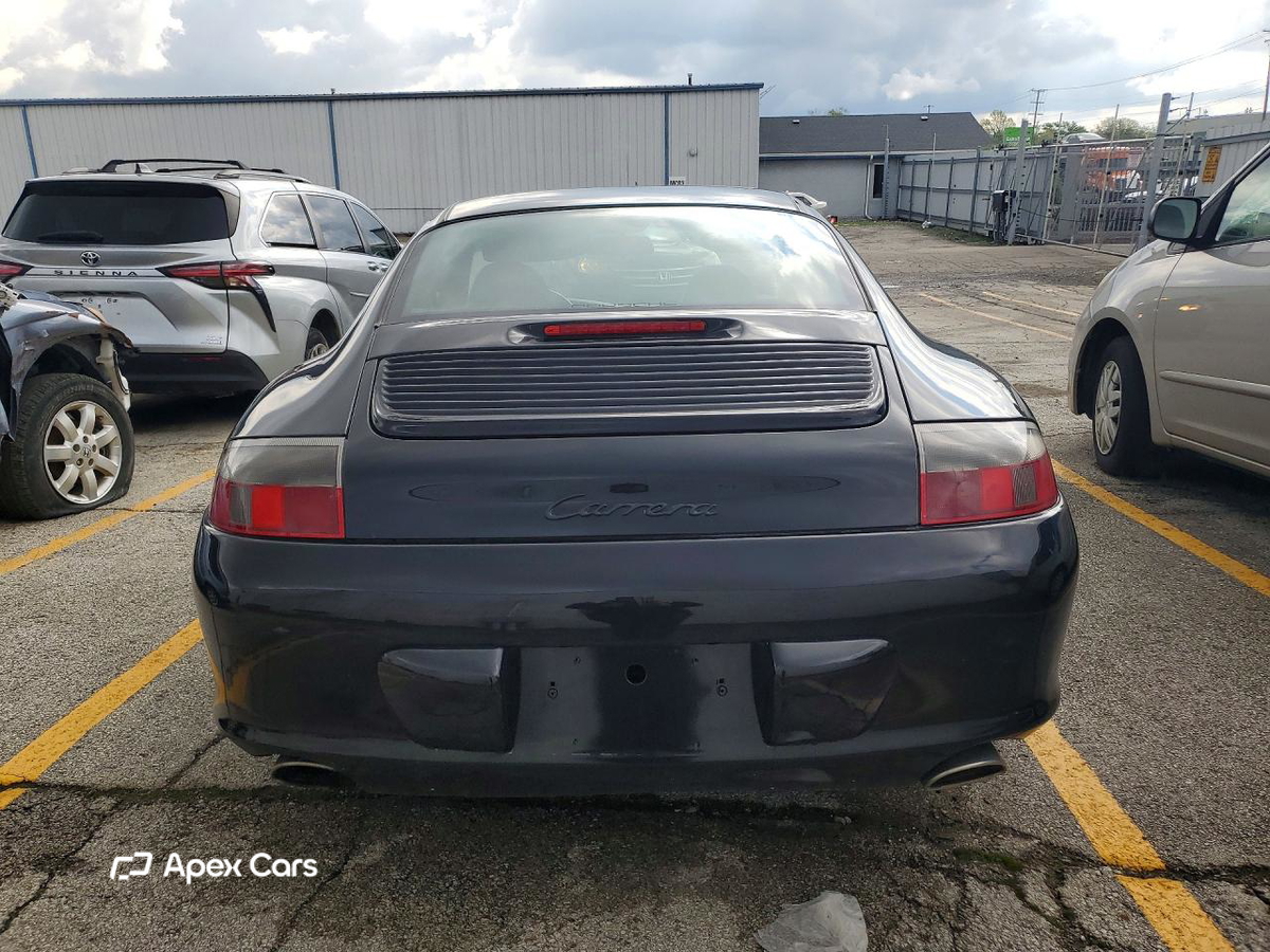 Porsche 911 2004