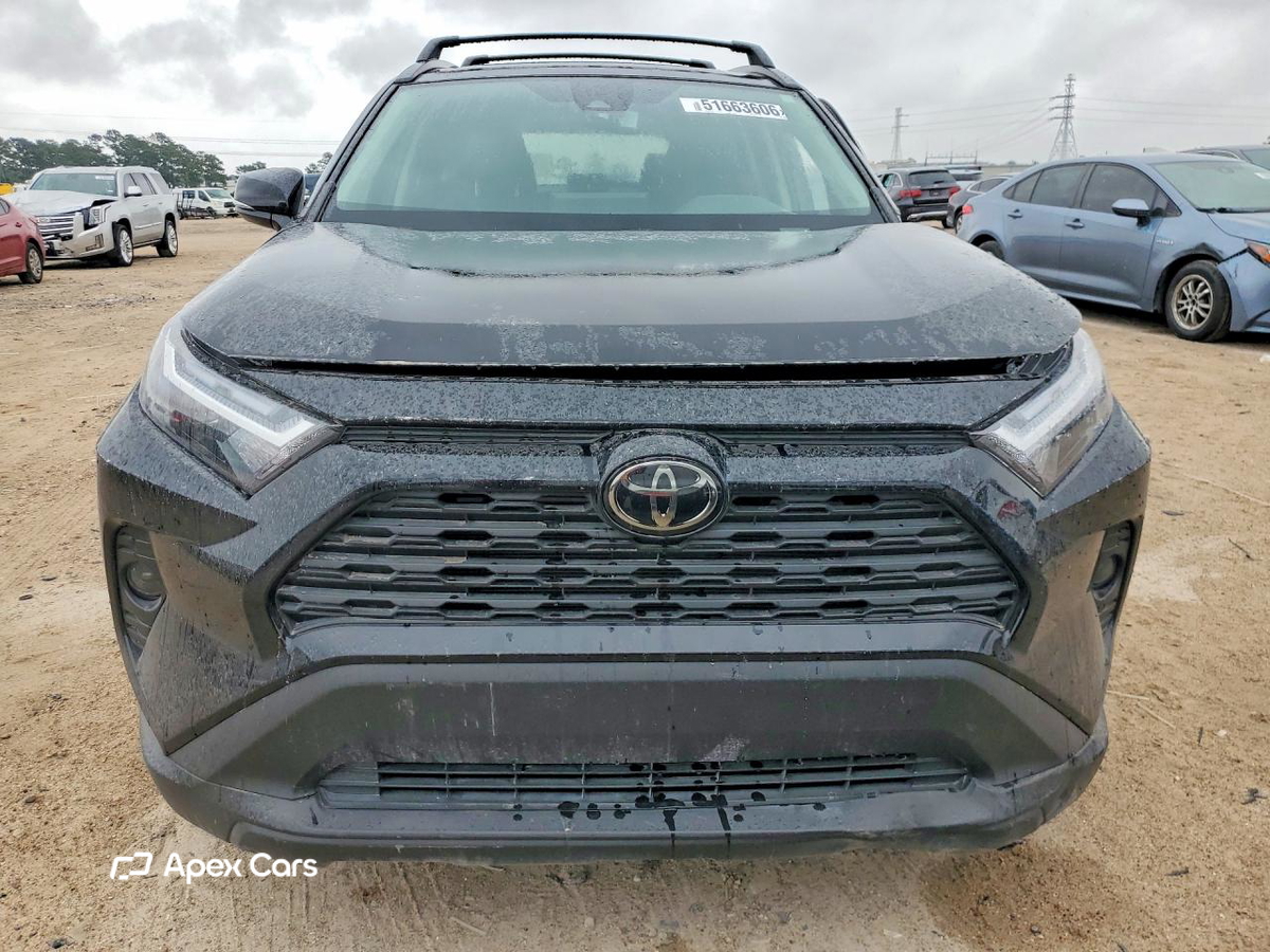 Toyota RAV 4 2025