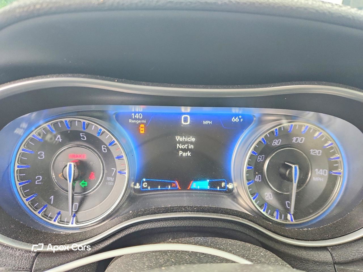 Chrysler 300 2017