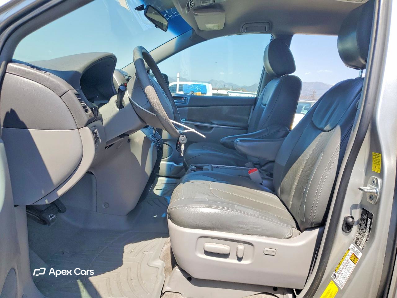Toyota Sienna 2010