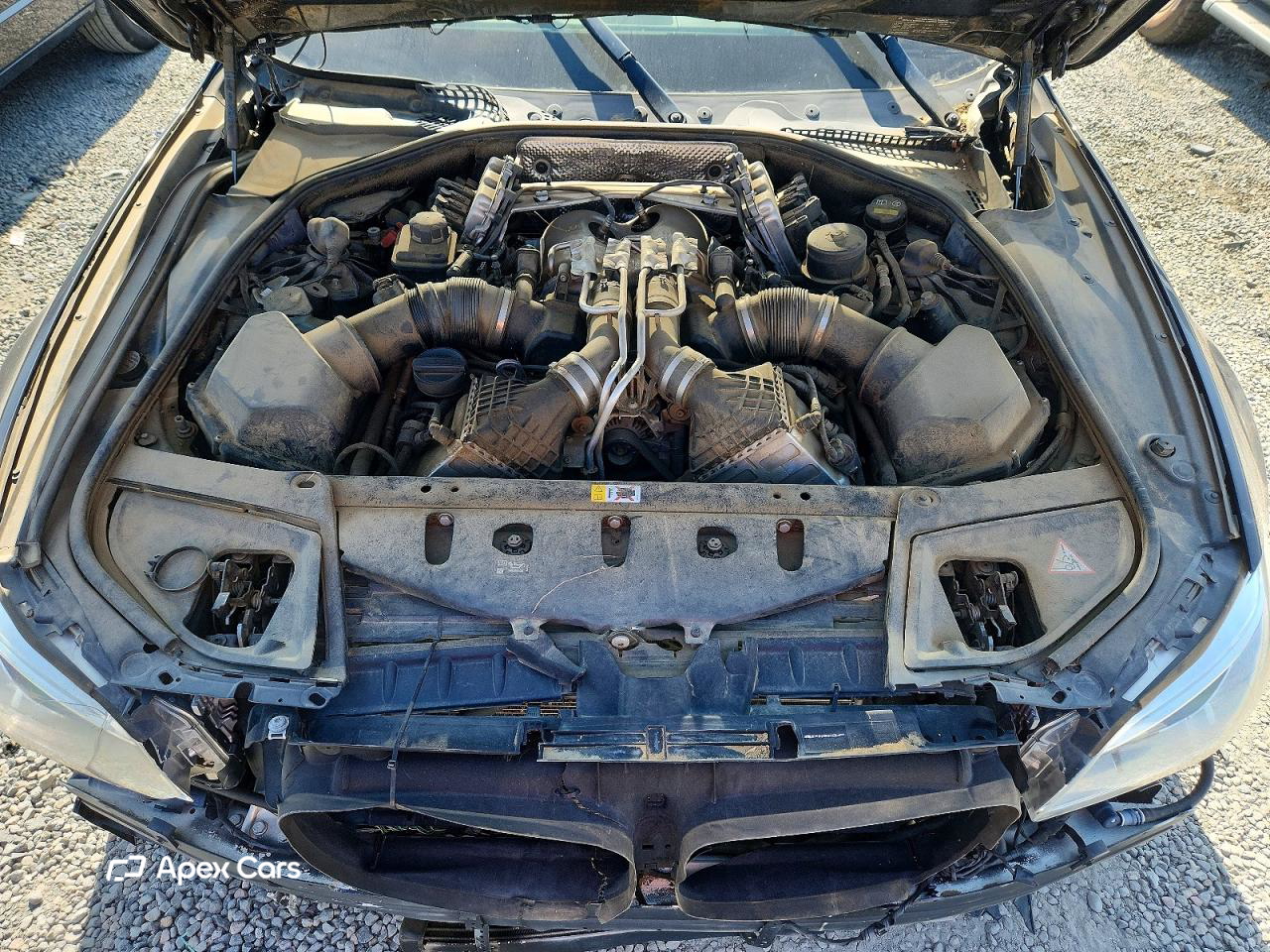 BMW M5 2016