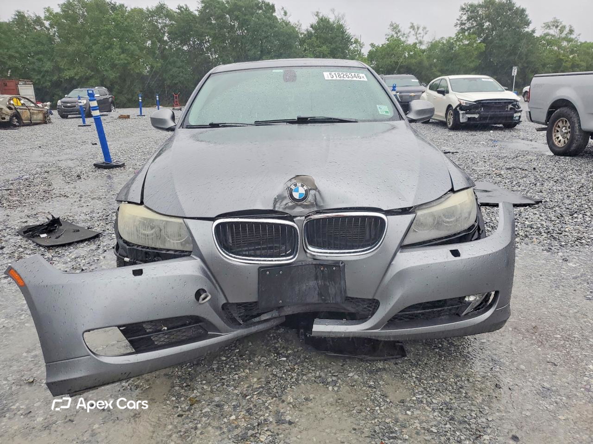 BMW Series 3 2011