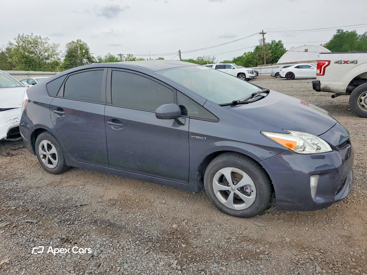 Toyota Prius 2012