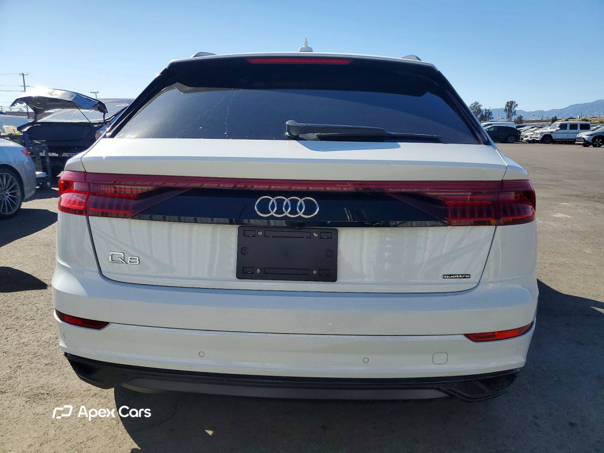 Audi Q8 2023