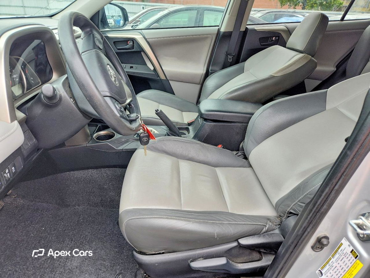 Toyota RAV 4 2013