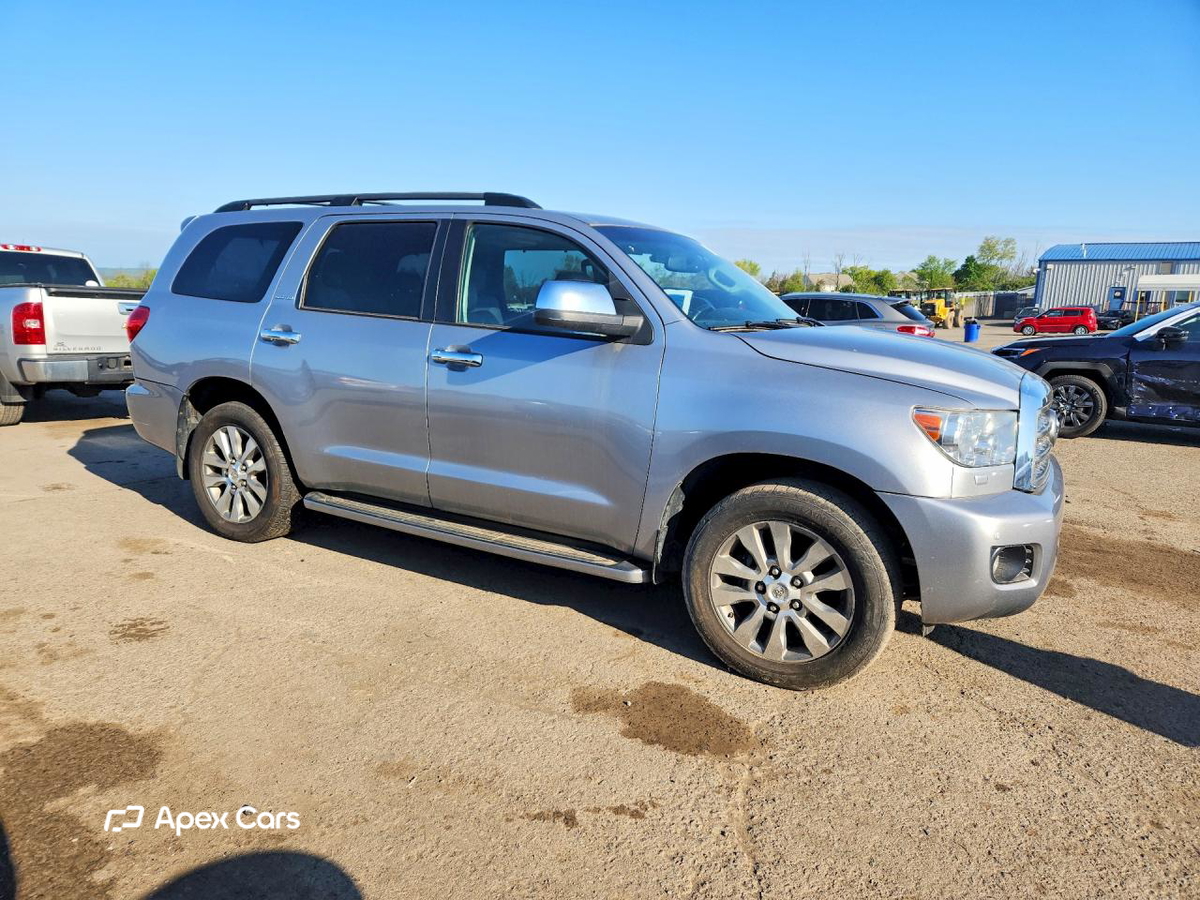 Toyota Sequoia 2015