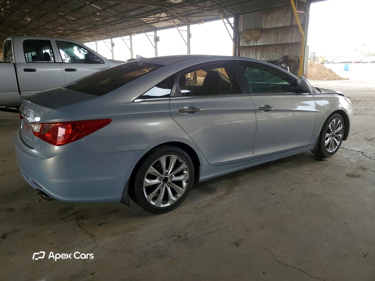 Hyundai Sonata 2011