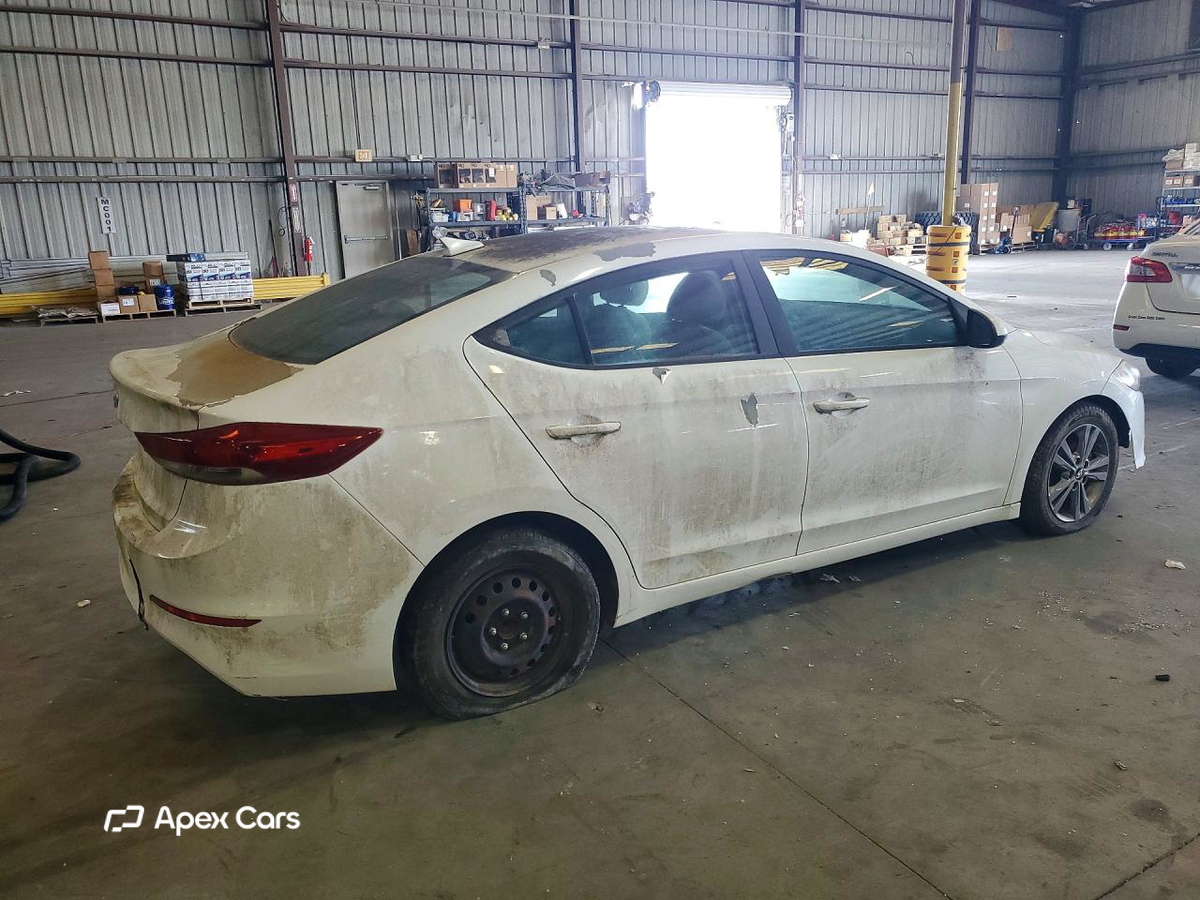 Hyundai Elantra 2017
