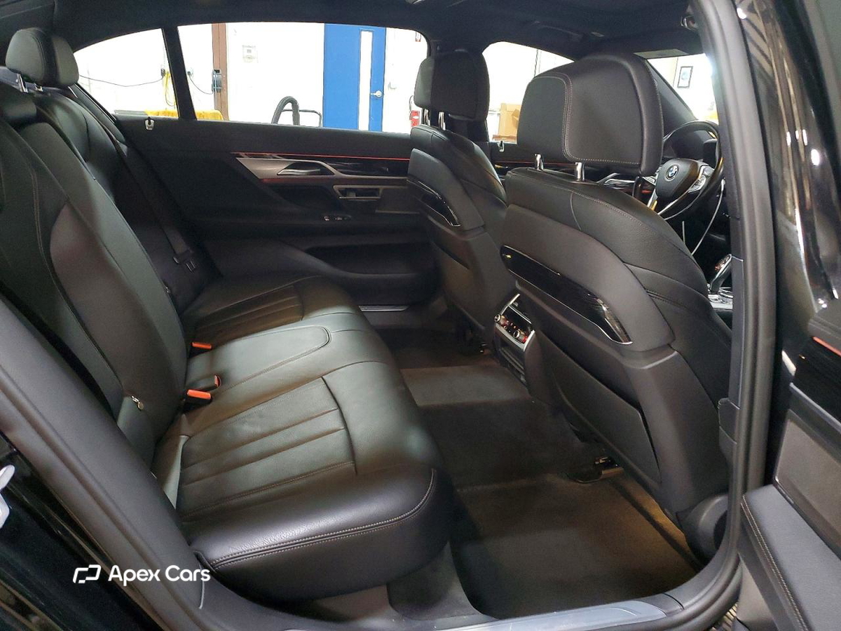 BMW Series 7 2019