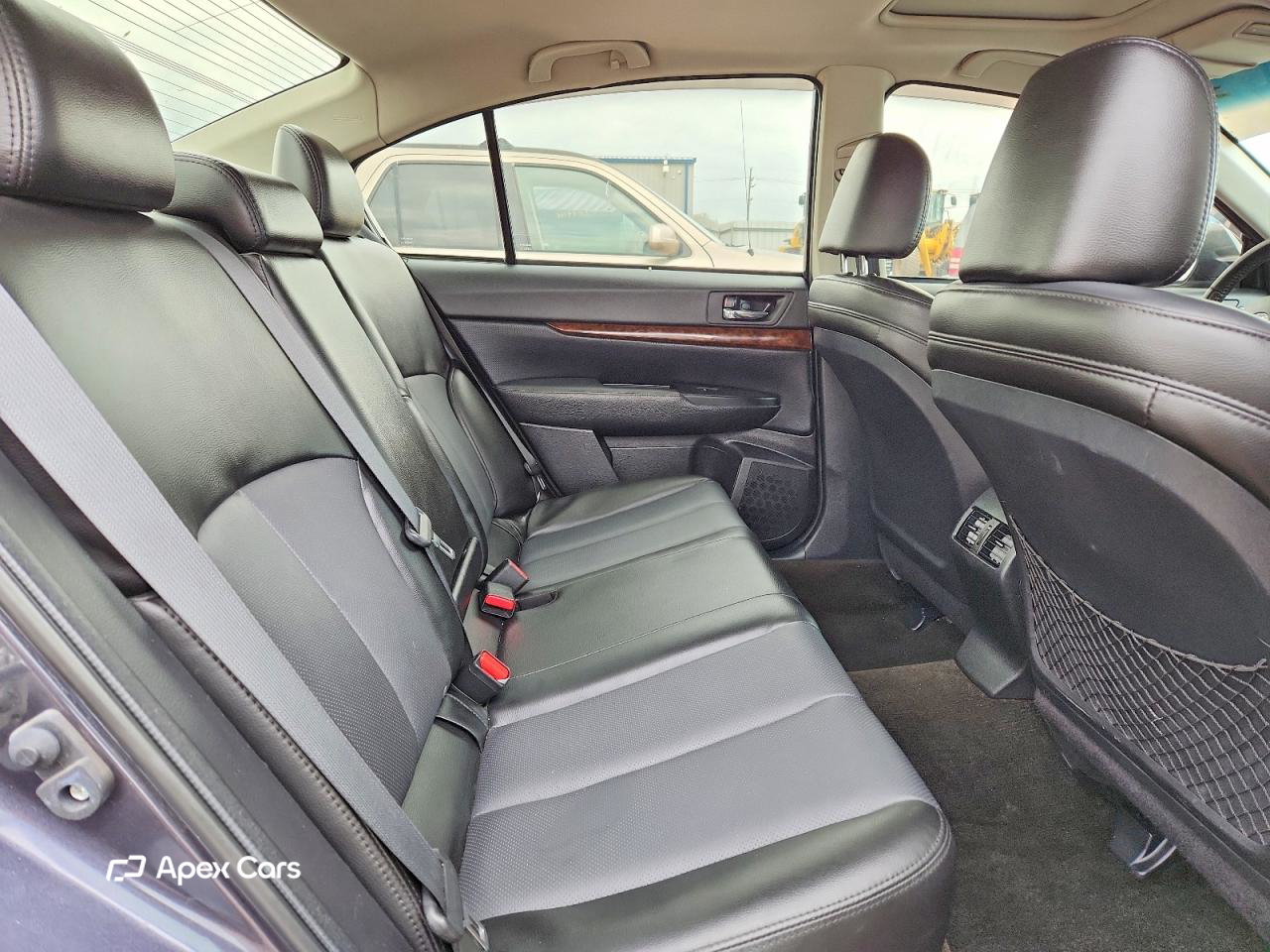 Subaru Legacy 2013