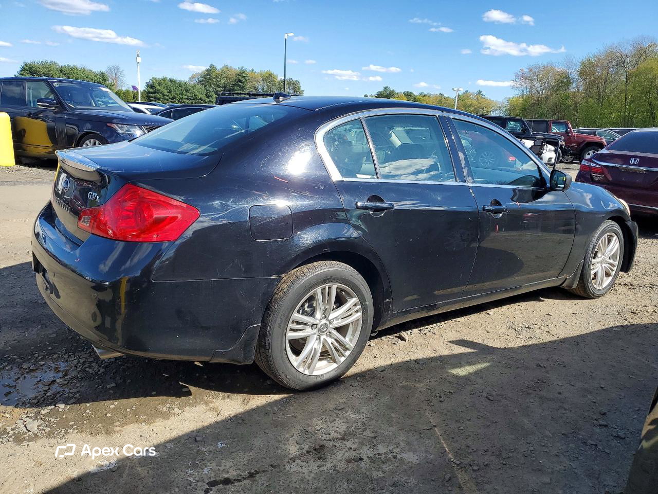 Infiniti G 2010