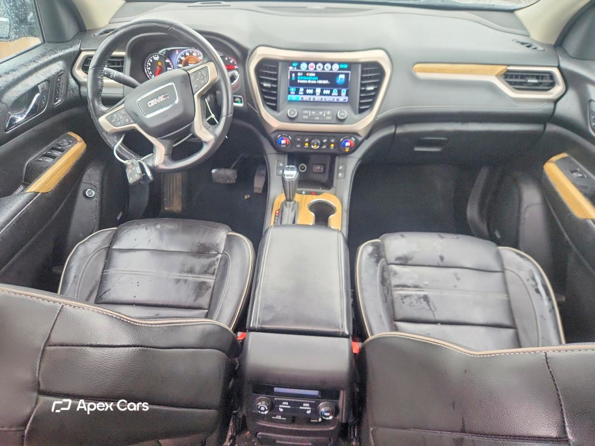 GMC Acadia 2017