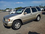 Nissan Pathfinder 2001
