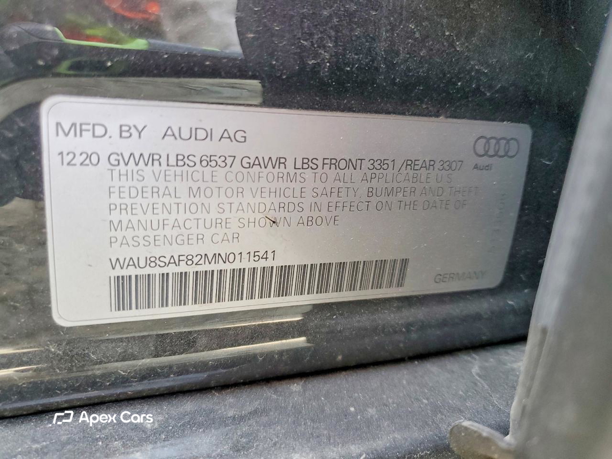 Audi S8 2021