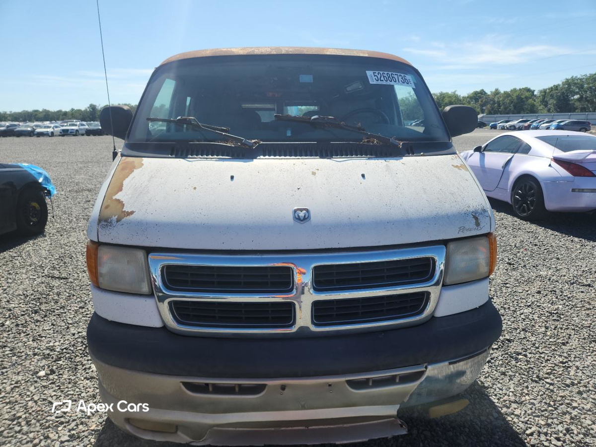 Dodge RAM Van 2000