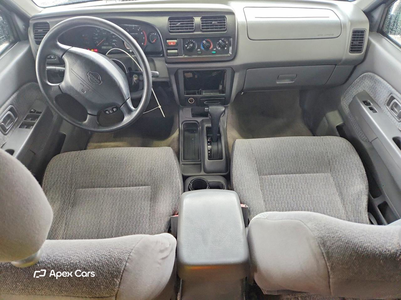 Nissan Navara (Frontier) 2000