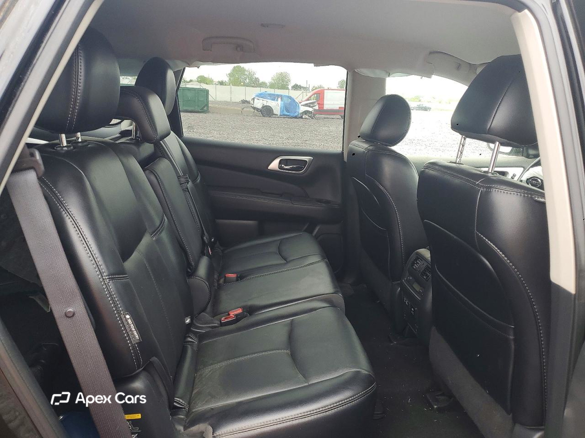 Nissan Pathfinder 2020