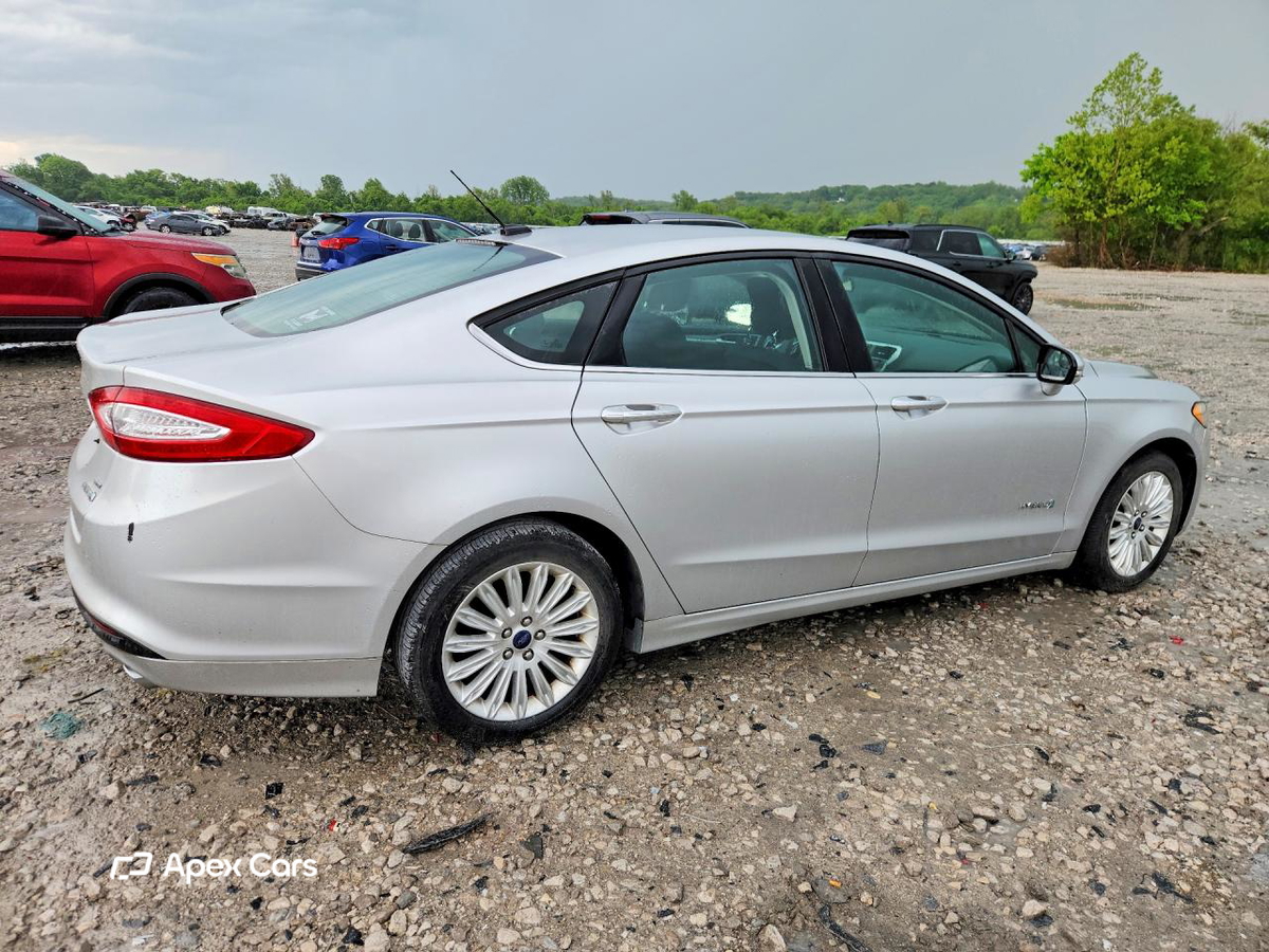 Ford Fusion 2014