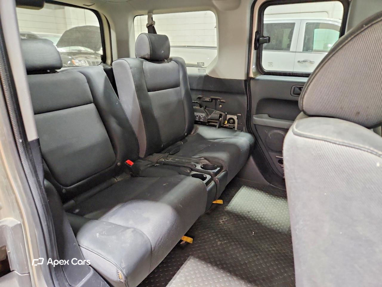 Honda Element 2003