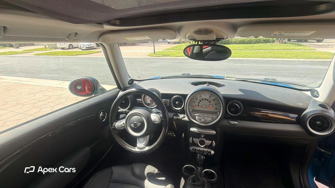 MINI Cooper 2010
