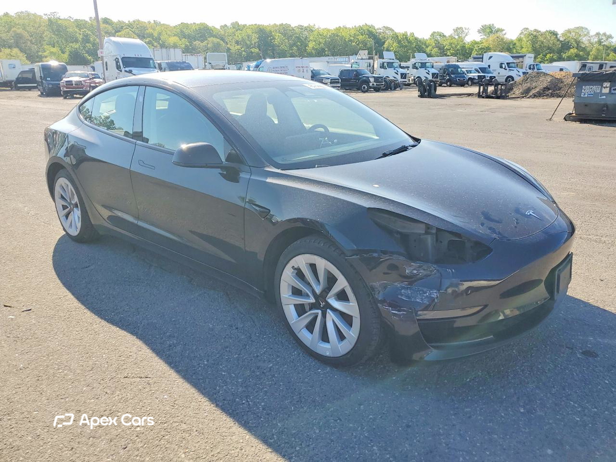 Tesla Model 3 2023