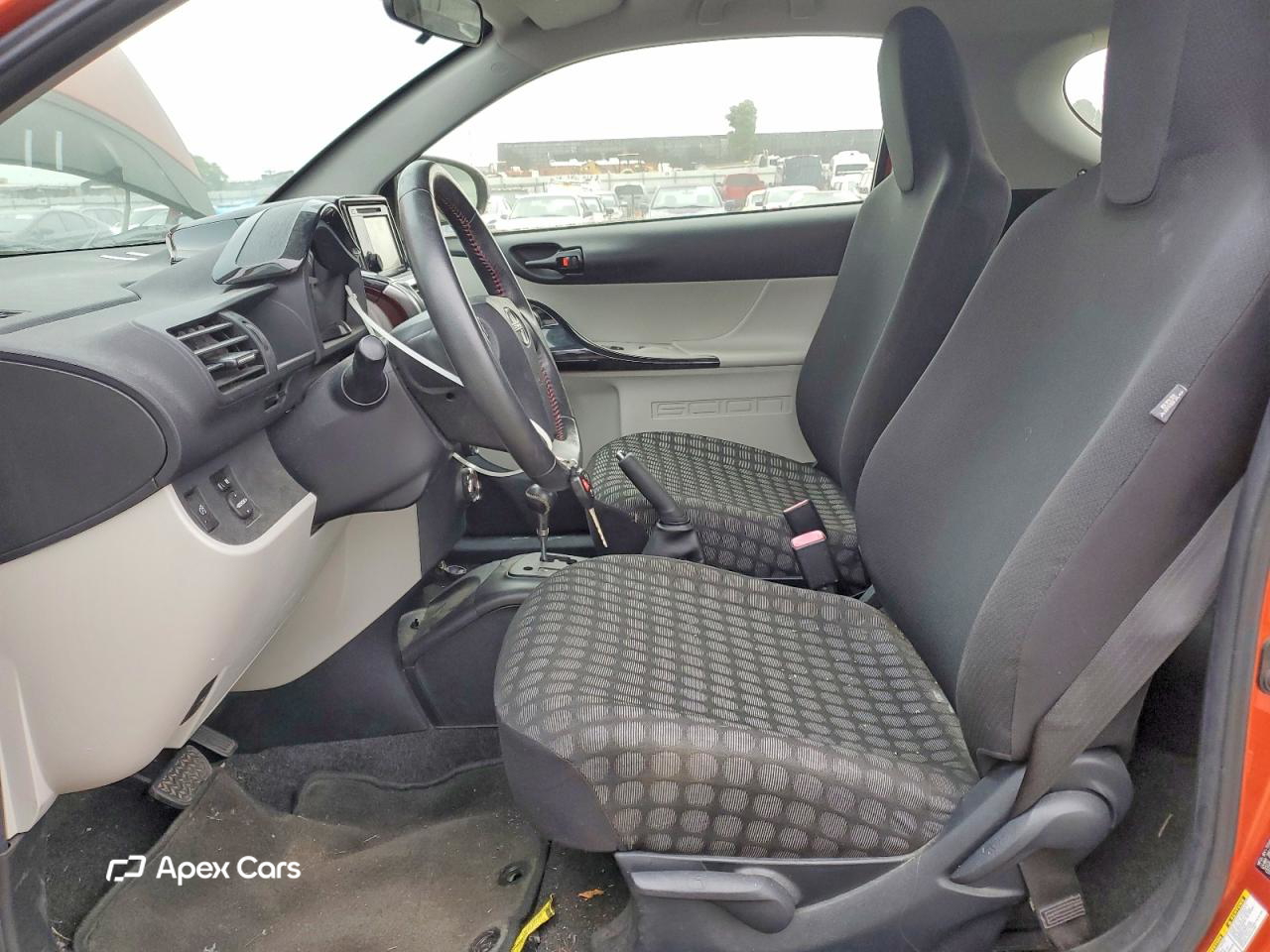 Scion iQ 2012
