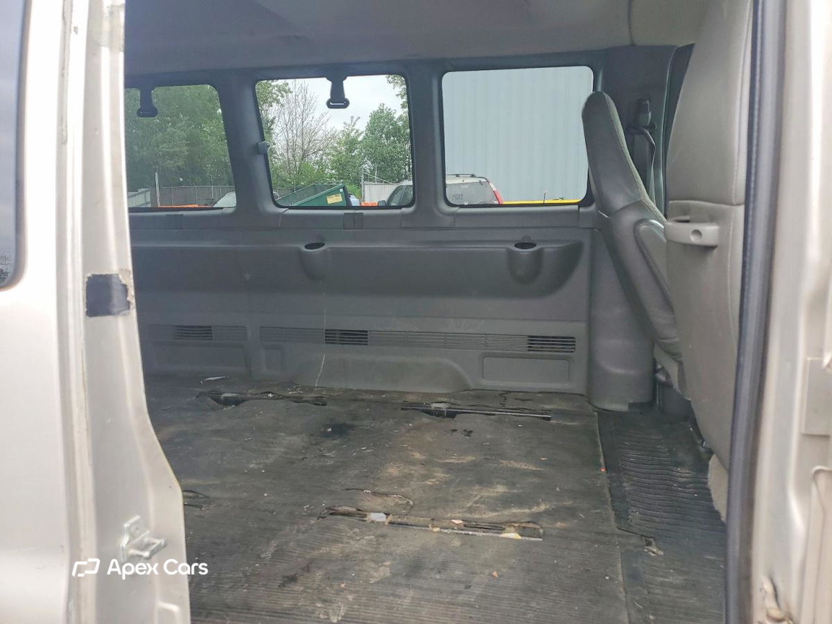 Chevrolet Express 2008