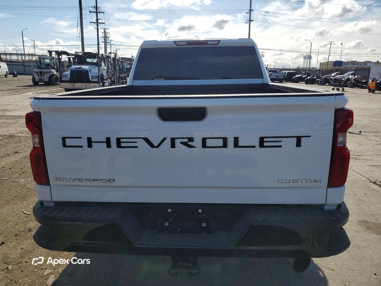 Chevrolet Silverado 2025