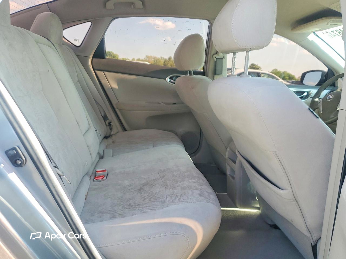 Nissan Sentra 2013