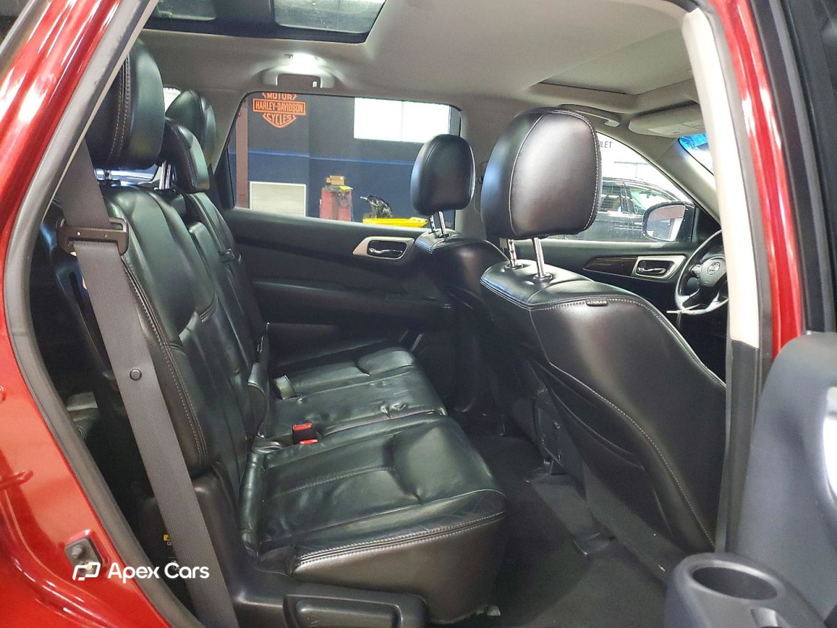 Nissan Pathfinder 2013