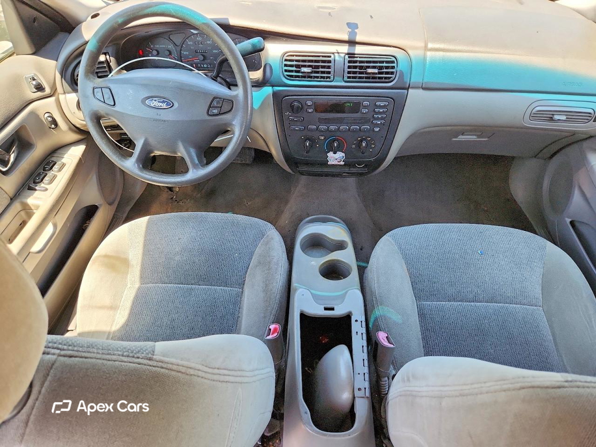Ford Taurus 2001