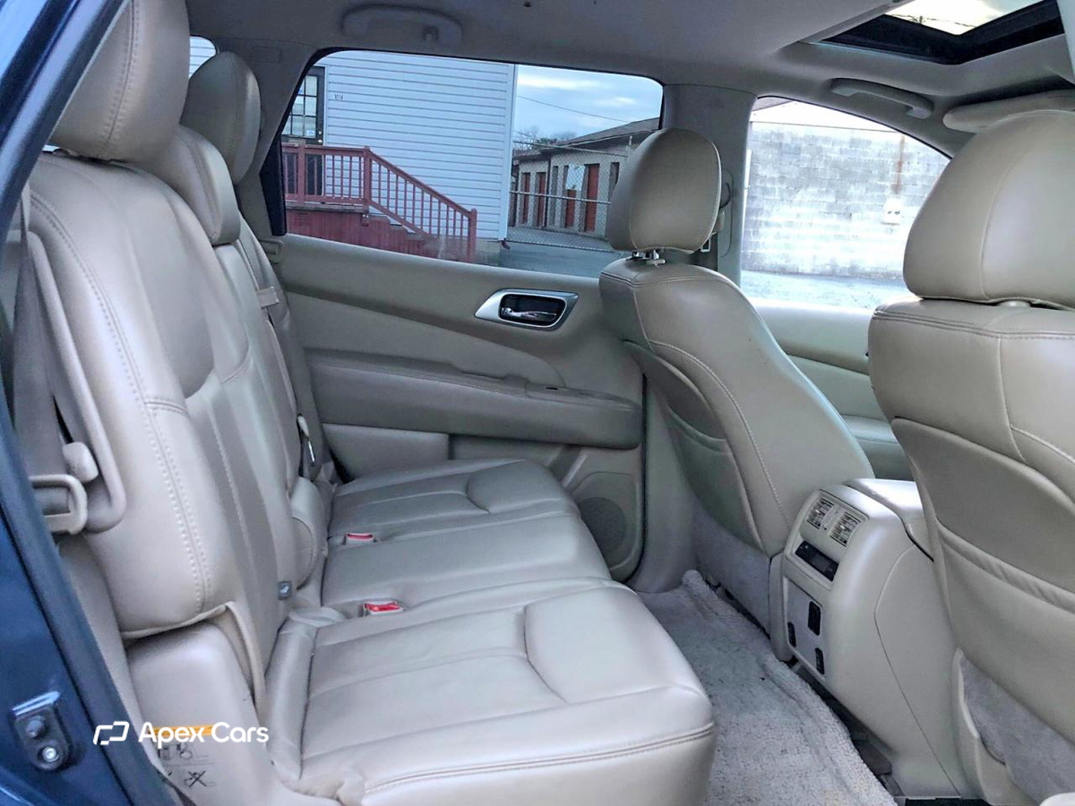 Nissan Pathfinder 2014