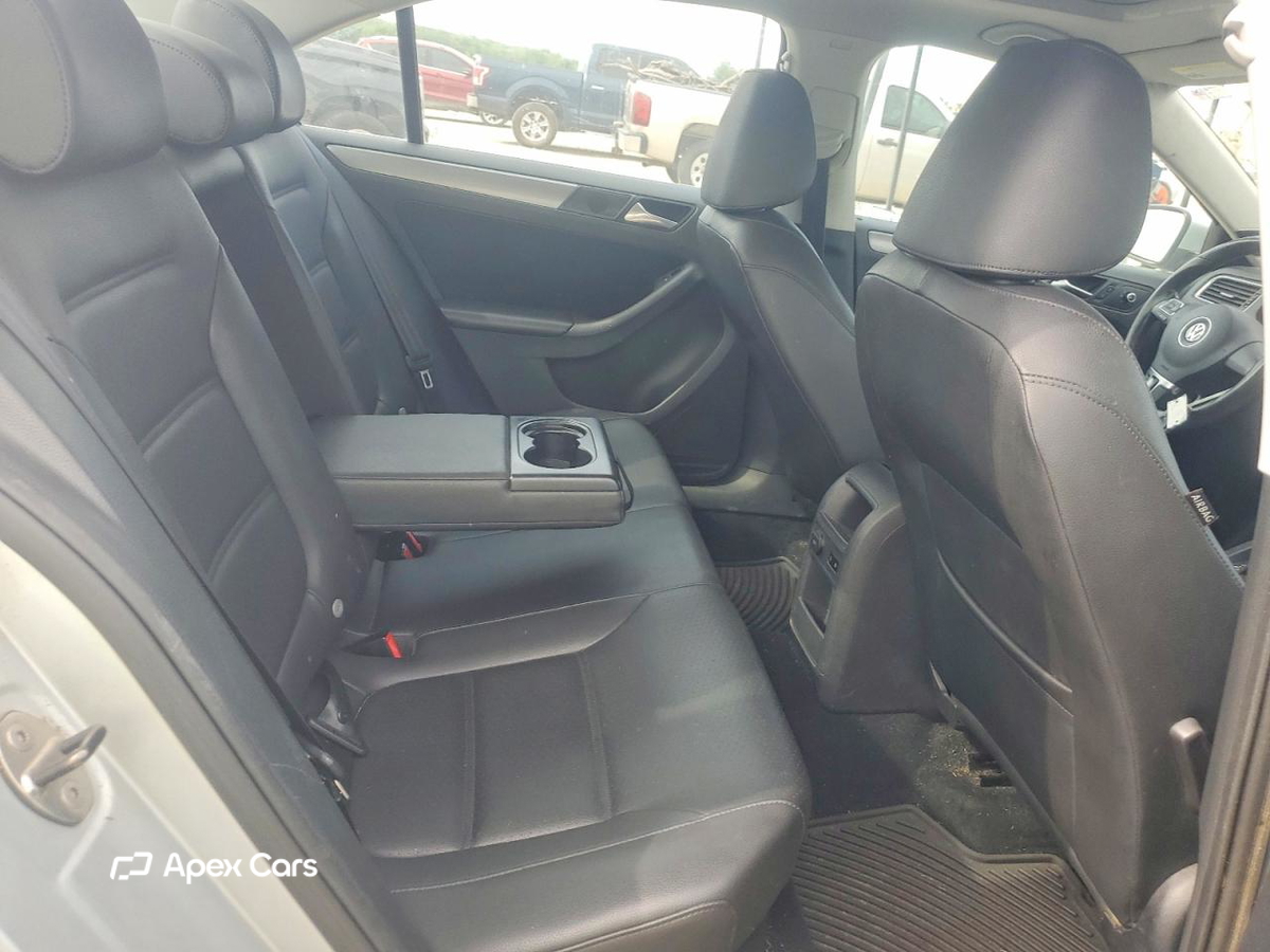 Volkswagen Jetta 2013