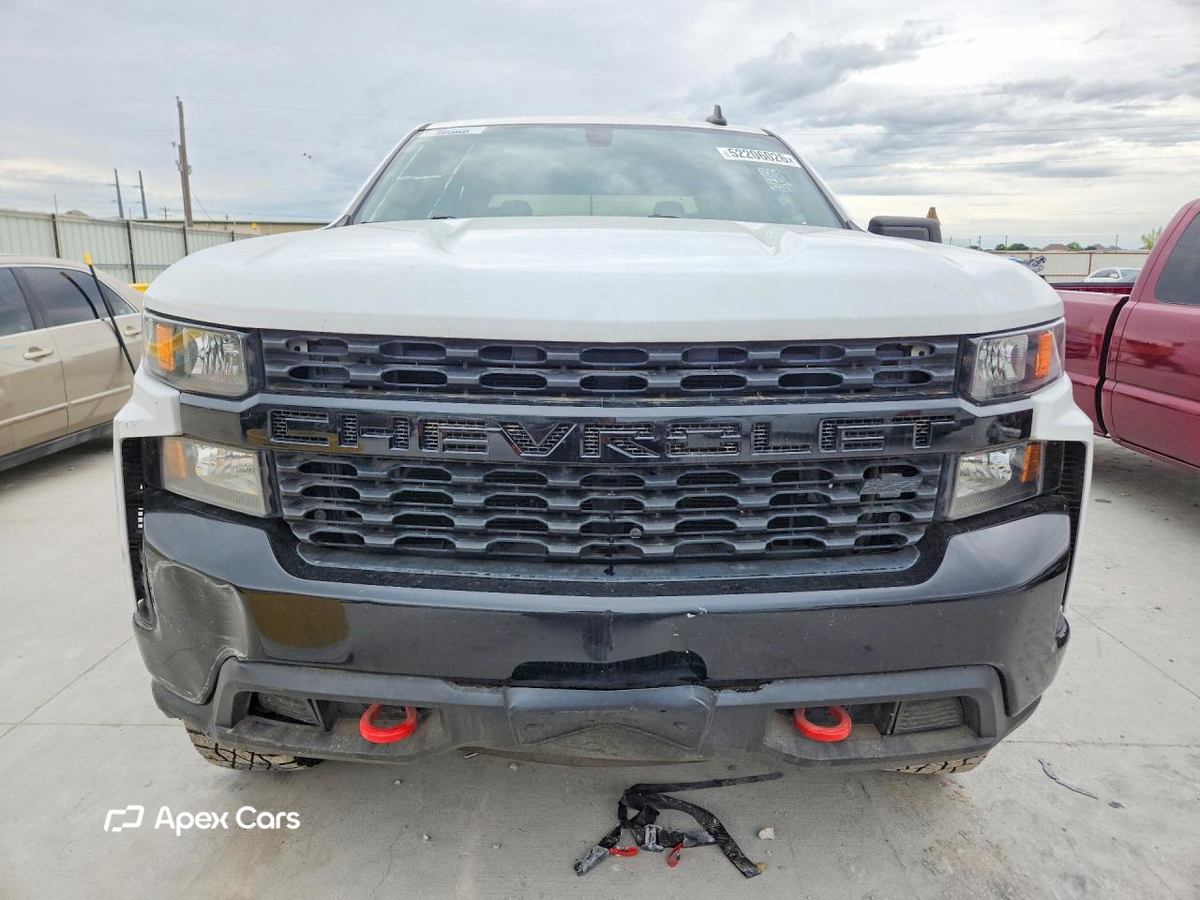 Chevrolet Silverado 2021