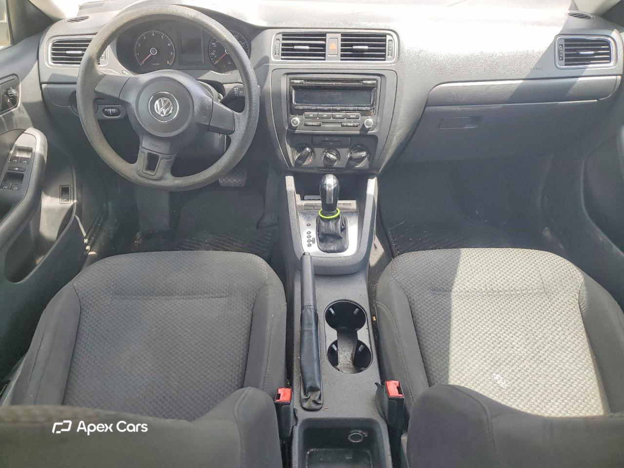 Volkswagen Jetta 2013