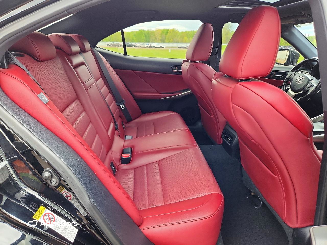 Lexus IS 2016