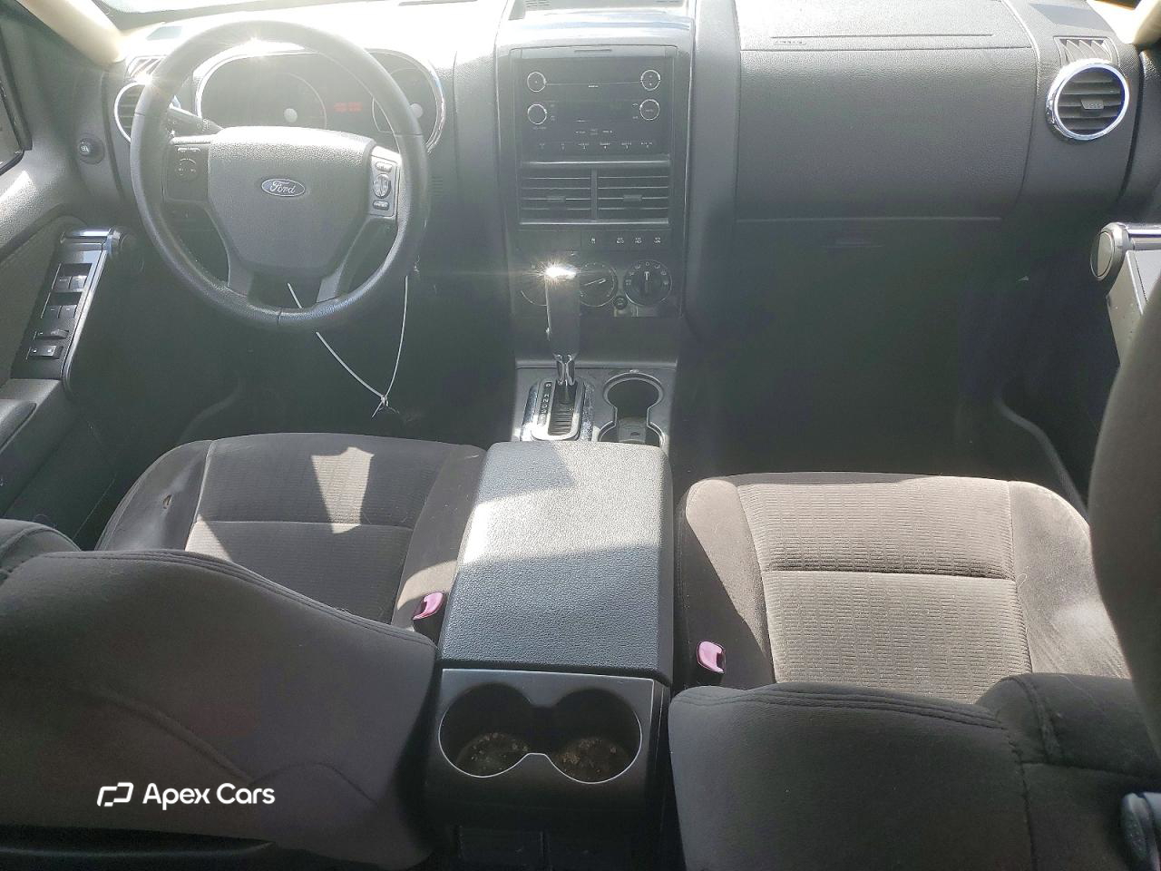 Ford Explorer 2010