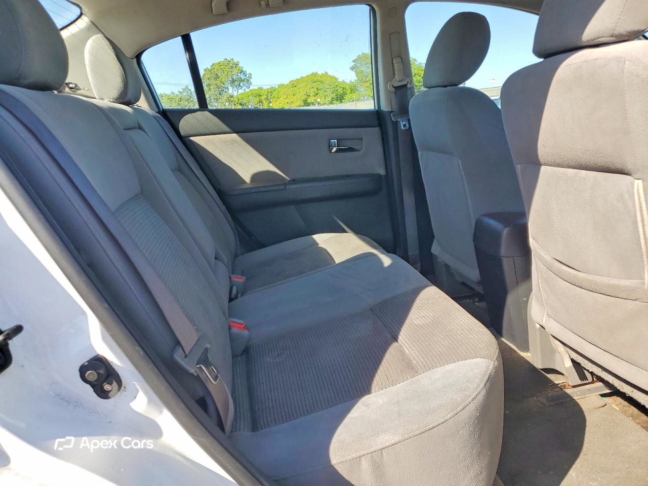 Nissan Sentra 2012