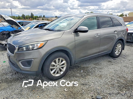 Kia Sorento 2017 - Image 1 of 13