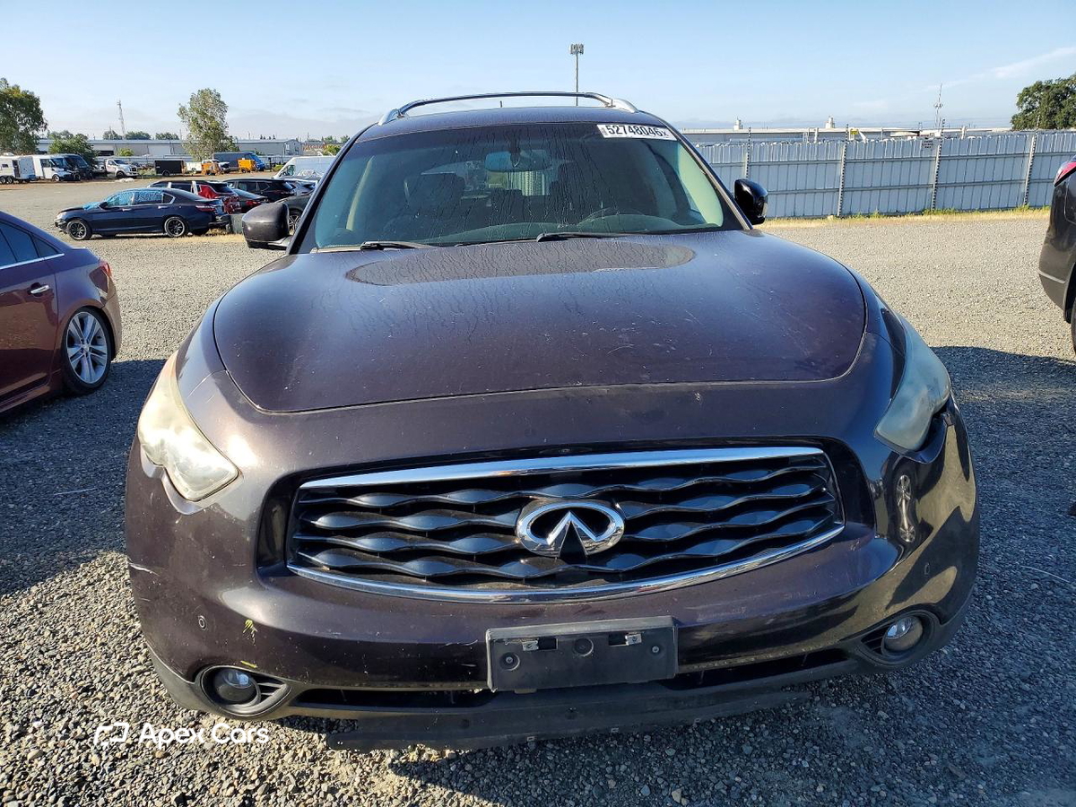 Infiniti FX 2011